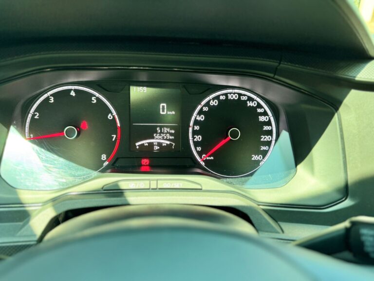 WhatsApp Image 2025-10-10 at 15.53.11